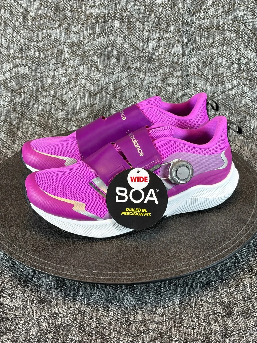 New Balance kids DynaSoft Reveal v4 BOA sneakers size 6.5 Wide